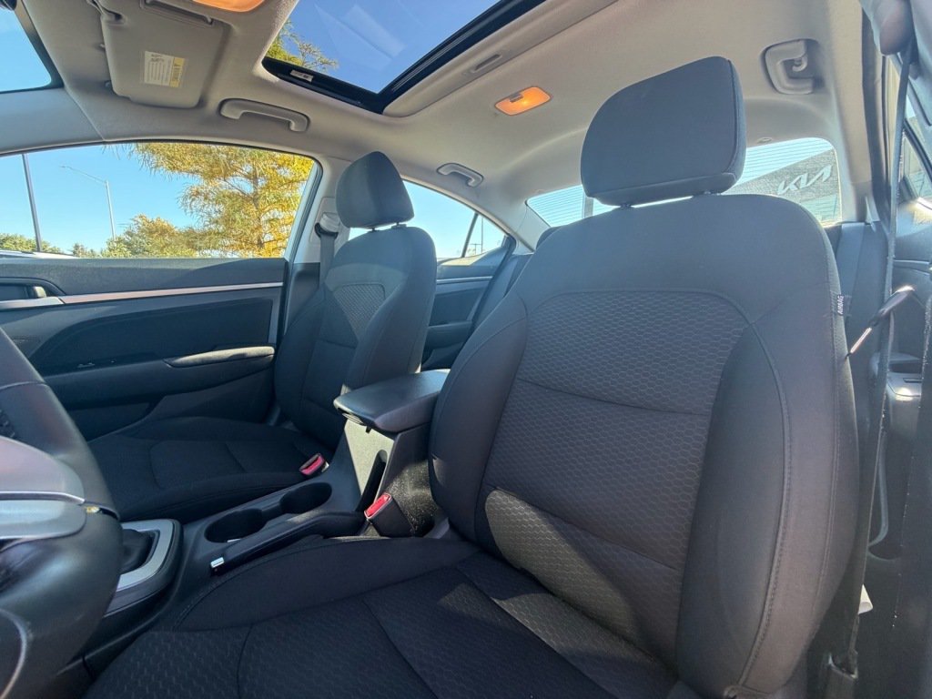 Used 2020 Hyundai Elantra Value Edition w/ Cargo Package (C1) FWD image 10