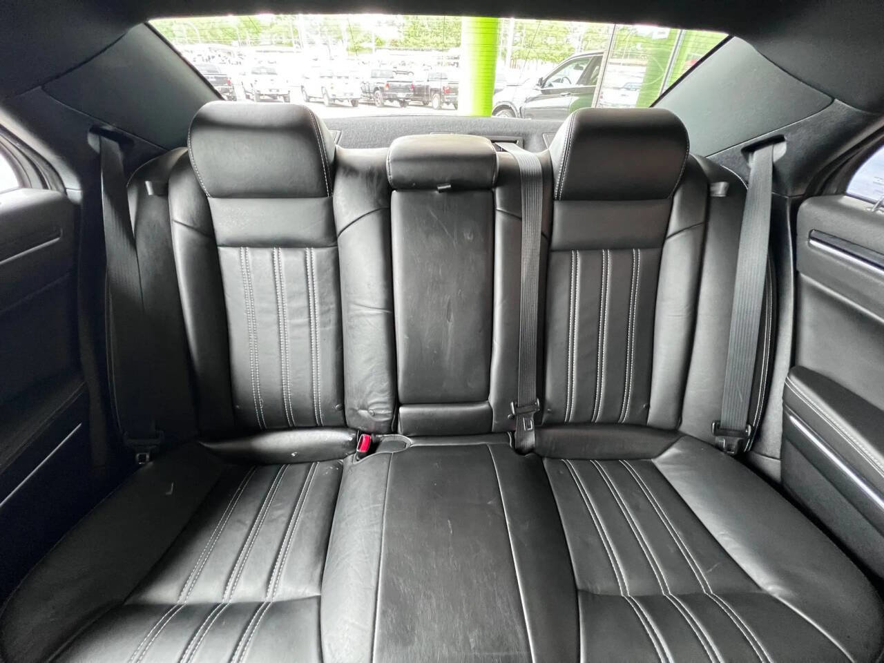 Used 2018 Chrysler 300 S image 13