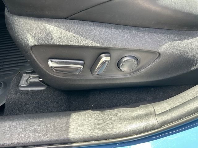 Used 2024 Toyota RAV4 XSE w/ Weather Package AWD/4WD image 16