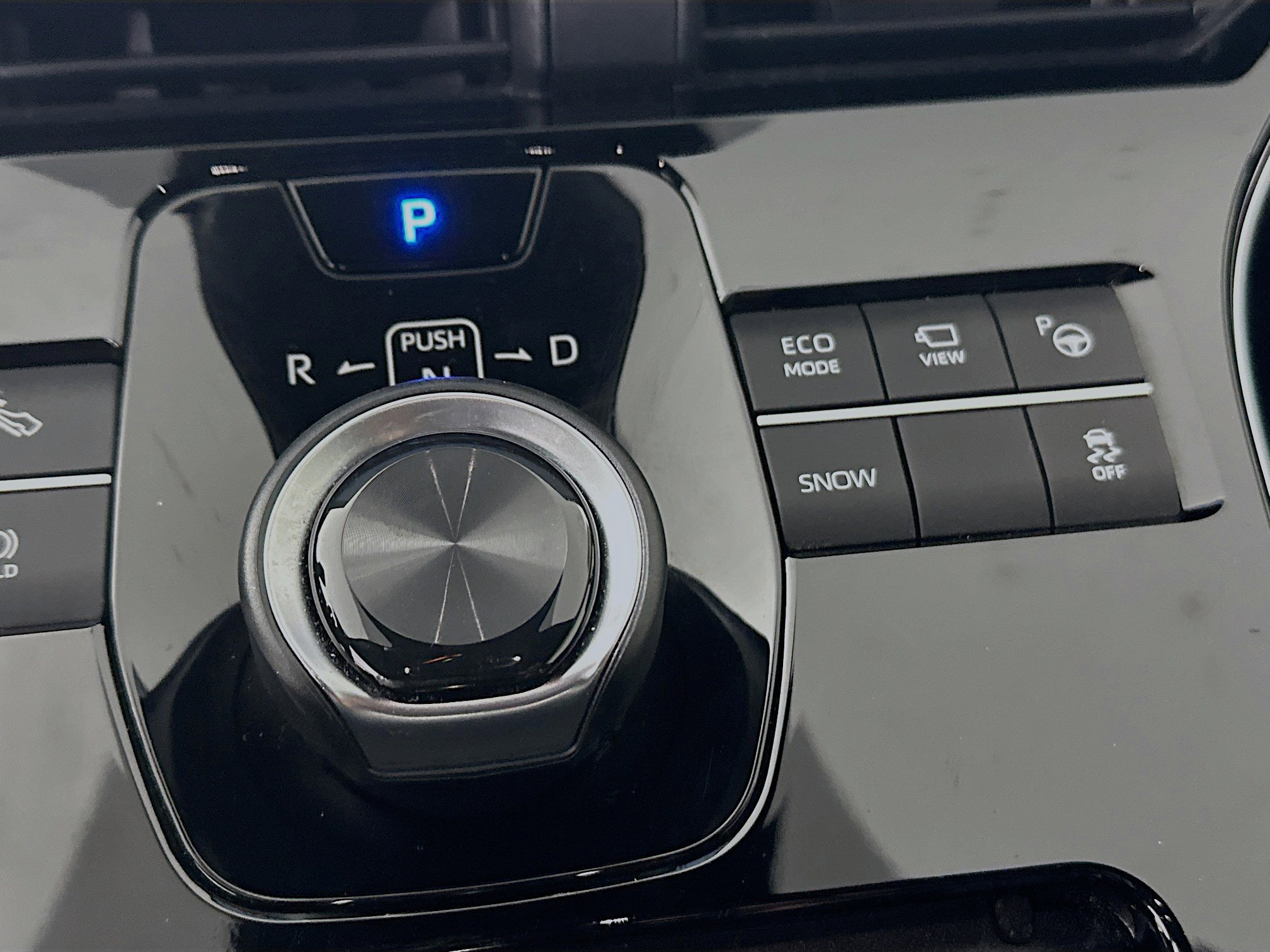 Used 2024 Toyota bZ4X Limited image 19