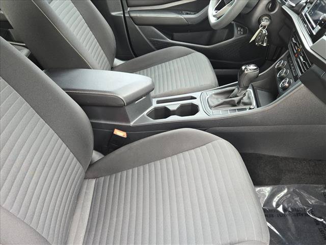 Used 2023 Volkswagen Jetta S FWD image 19