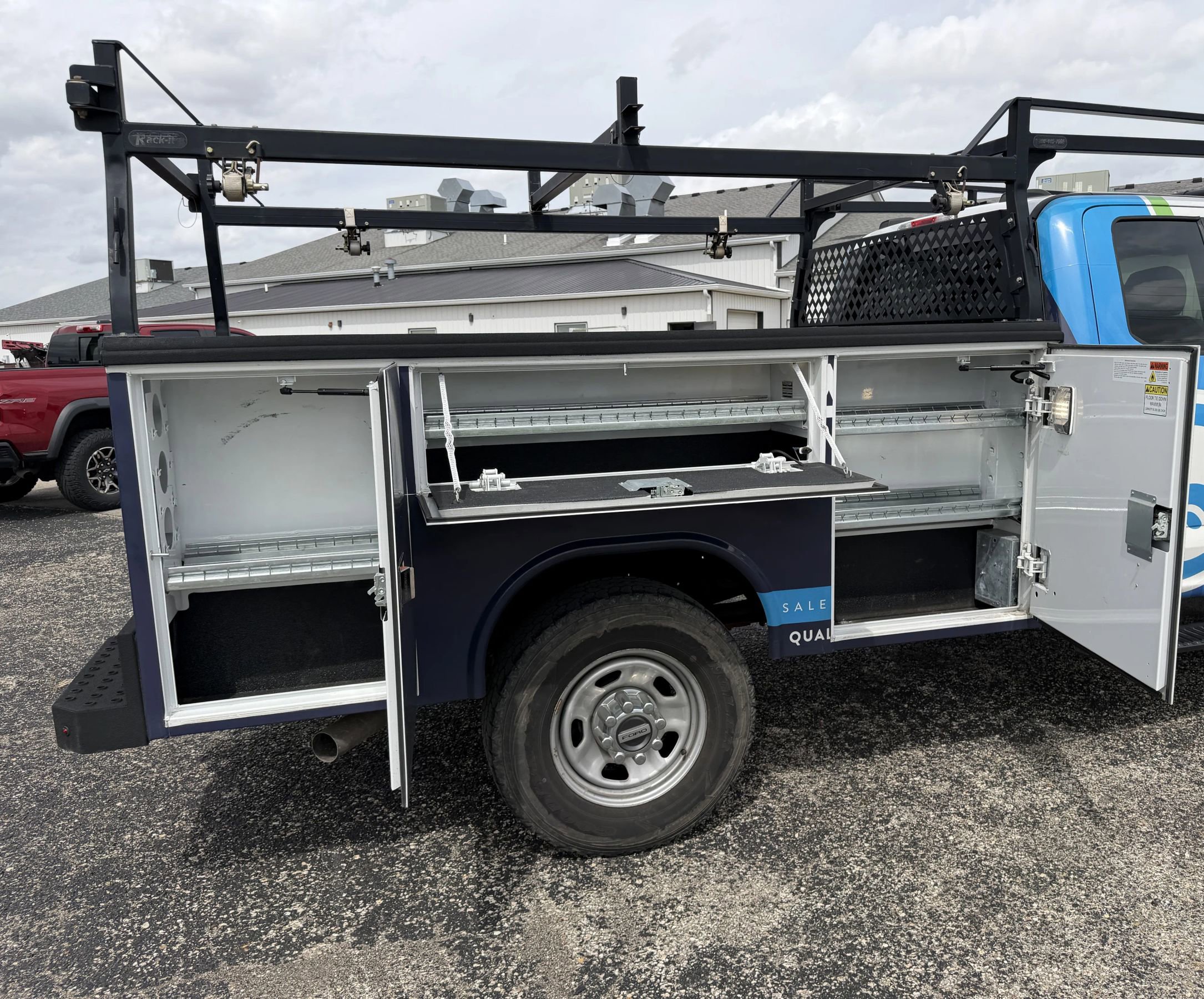 Used 2022 Ford F350 XL w/ Power Equipment Group image 11