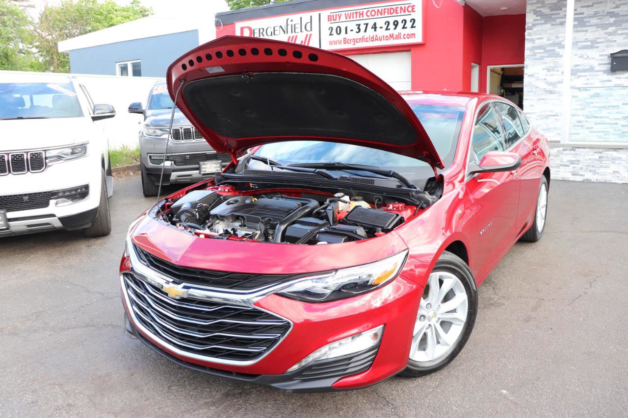 Used 2025 Chevrolet Malibu LT FWD image 46