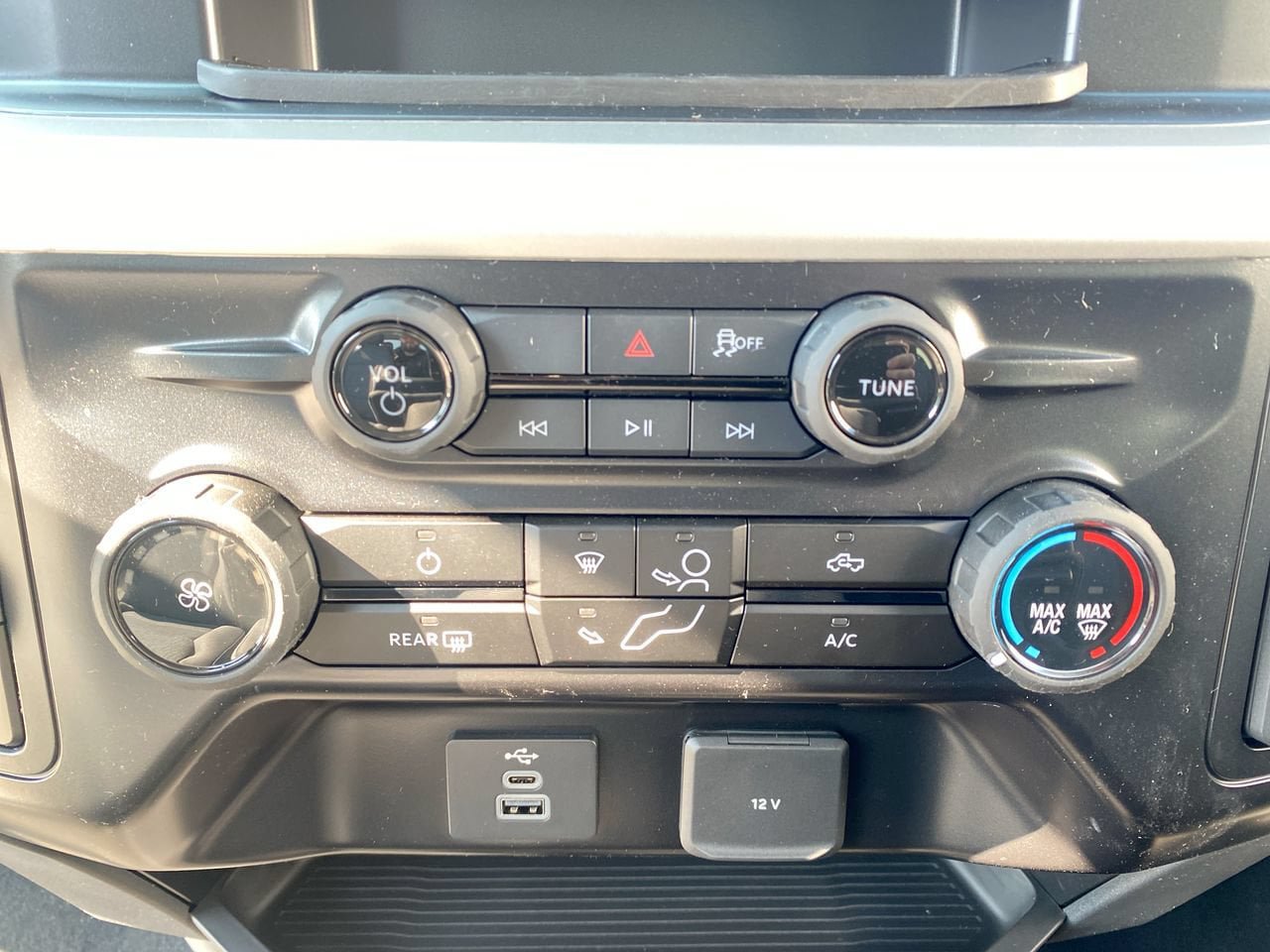 New 2026 Ford F350 XL w/ STX Appearance Package AWD/4WD image 21