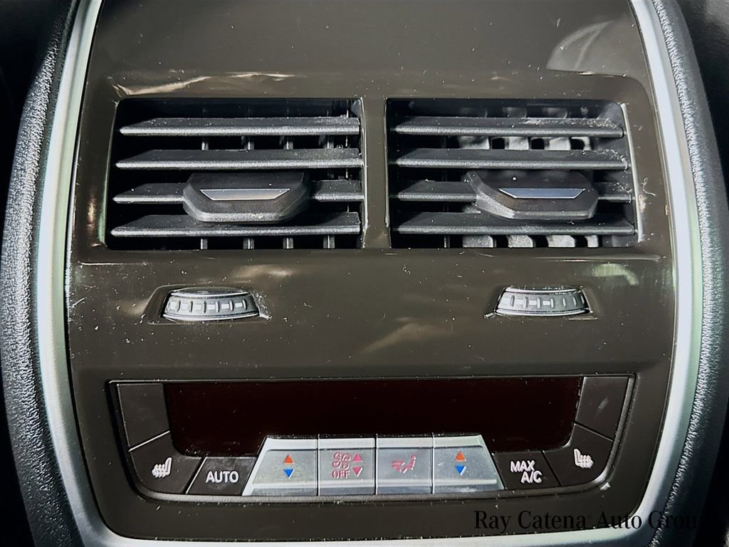 Used 2022 BMW X5 xDrive40i w/ Premium Package image 26