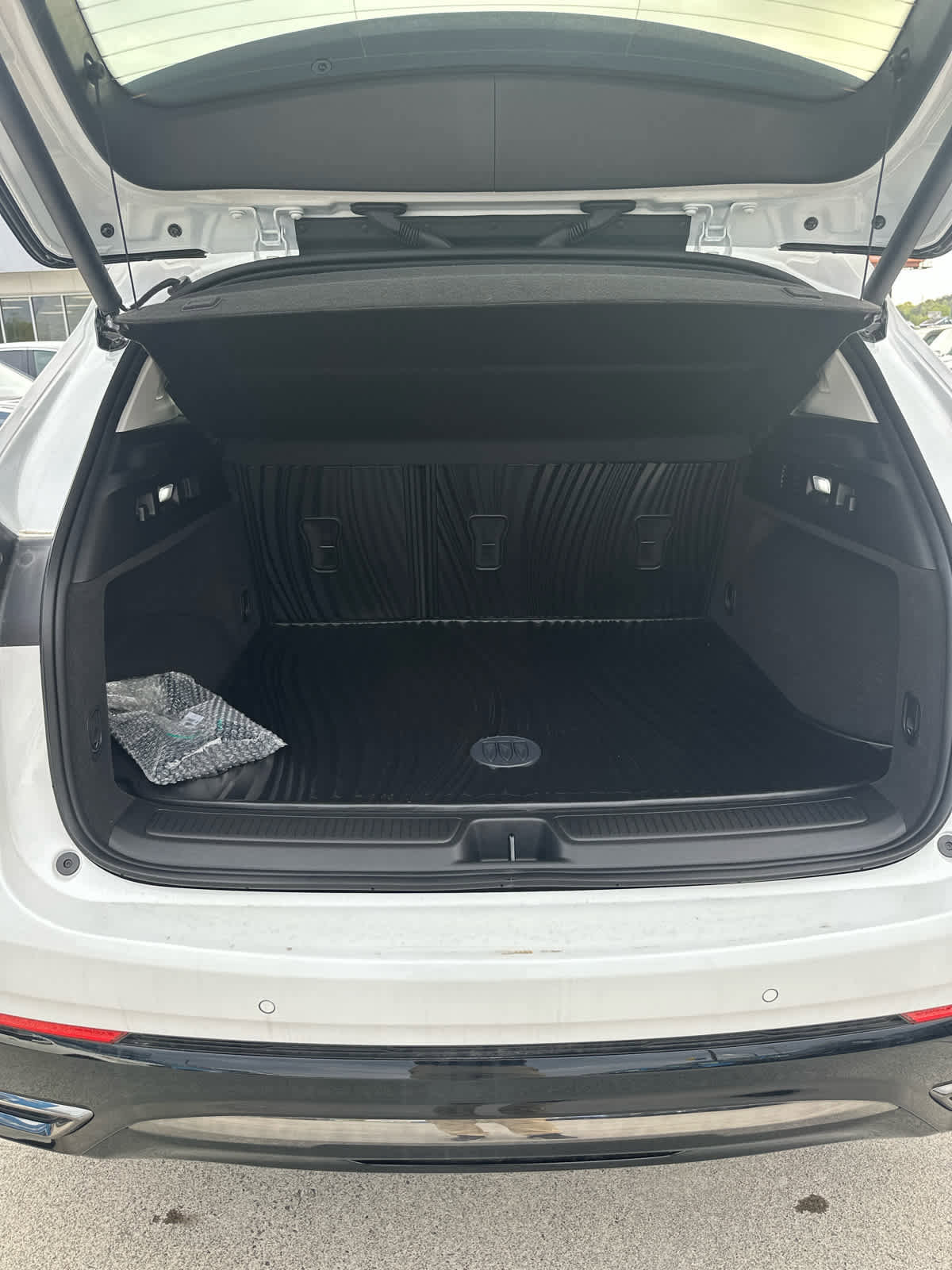New 2025 Buick Envision Sport Touring AWD/4WD image 9