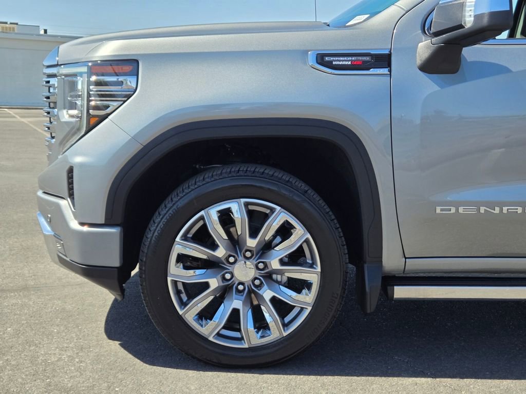 Used 2026 GMC Sierra 1500 Denali w/ Denali Reserve Package AWD/4WD image 9