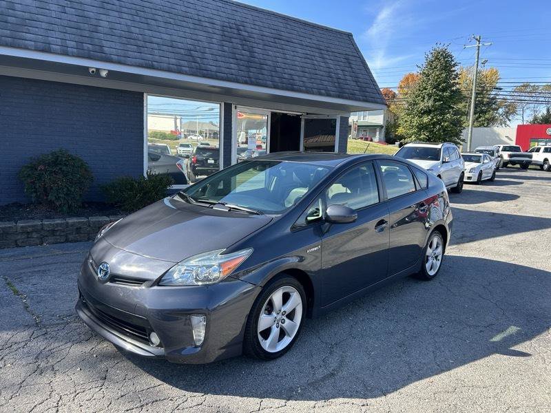 Used 2015 Toyota Prius Five FWD image 1