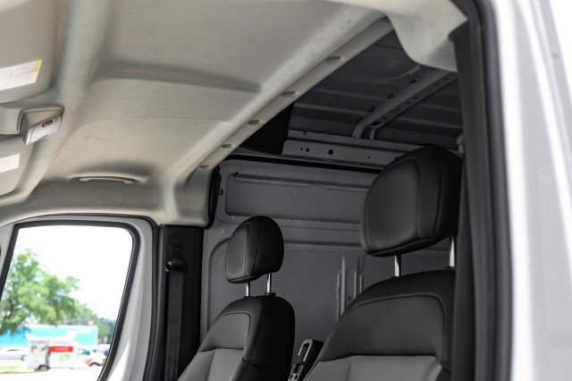 Used 2024 RAM ProMaster 2500 w/ Convenience Group FWD image 24