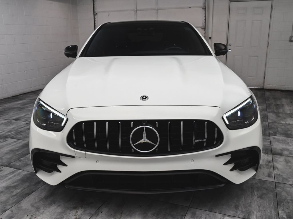 Used 2022 Mercedes-Benz E 53 AMG 4MATIC Sedan image 2