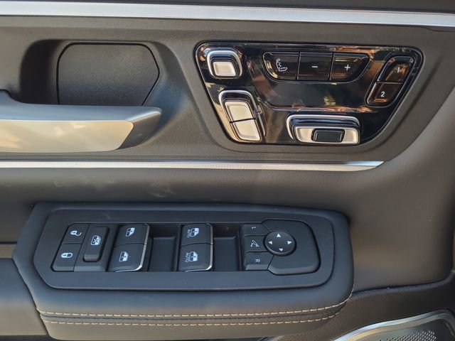 New 2026 RAM 1500 Tungsten w/ Trailer Tow Group image 23