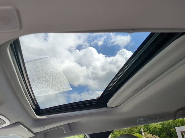 Certified 2025 Toyota Sienna XLE image 20