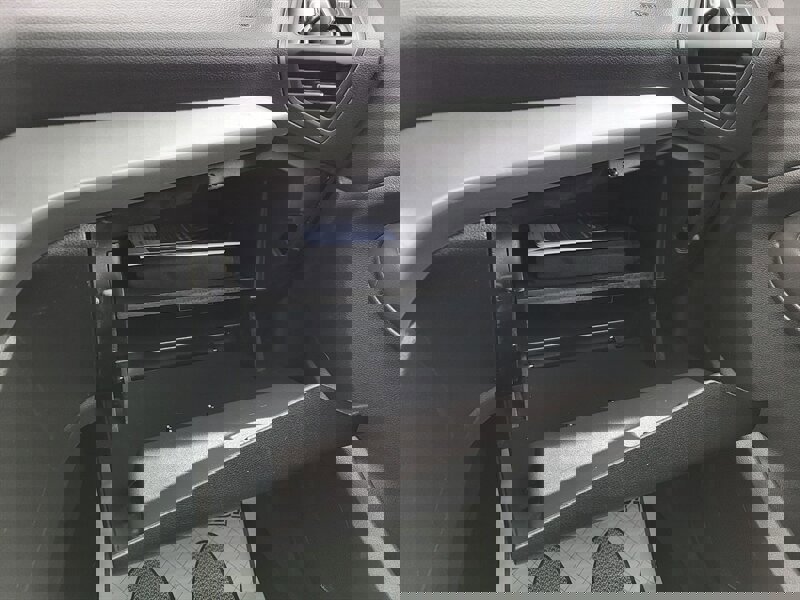 Used 2015 Ford C-MAX SE w/ Interior Protection Package image 23