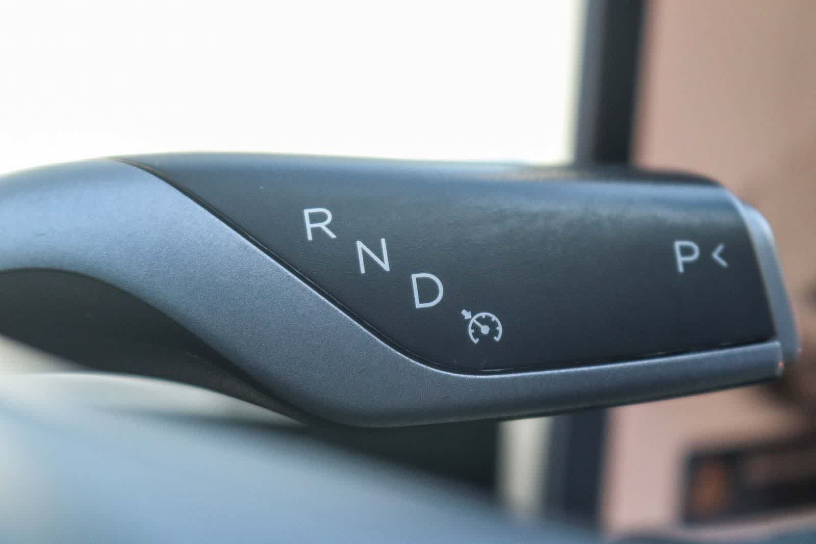 Used 2021 Tesla Model Y Long Range AWD/4WD image 19