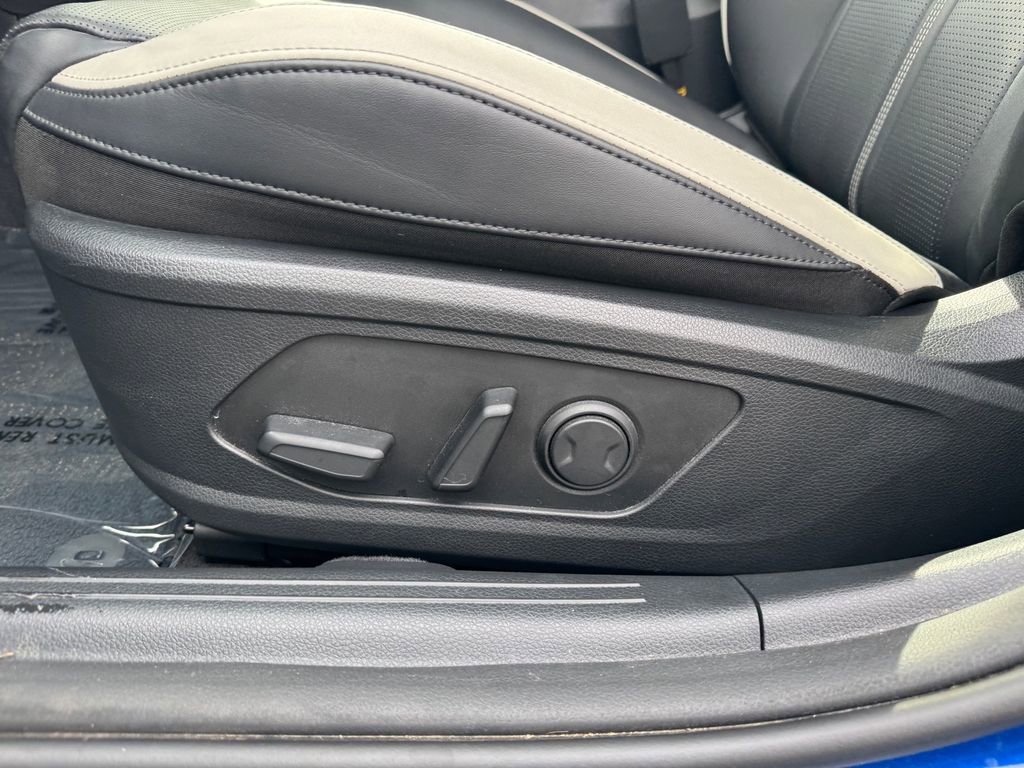 Certified 2025 Kia K5 GT-Line image 13