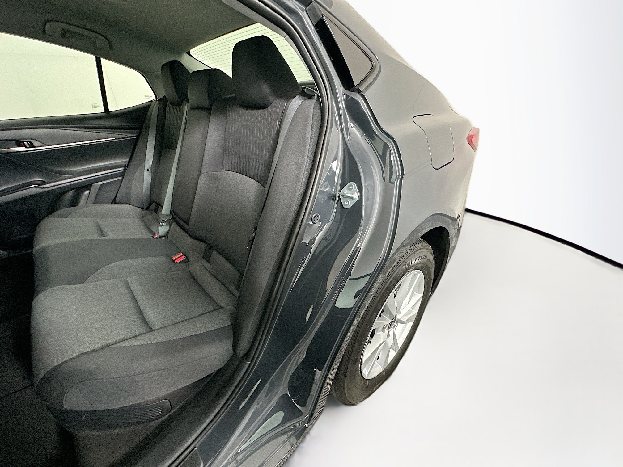 Used 2025 Toyota Camry LE w/ Convenience Package FWD image 26