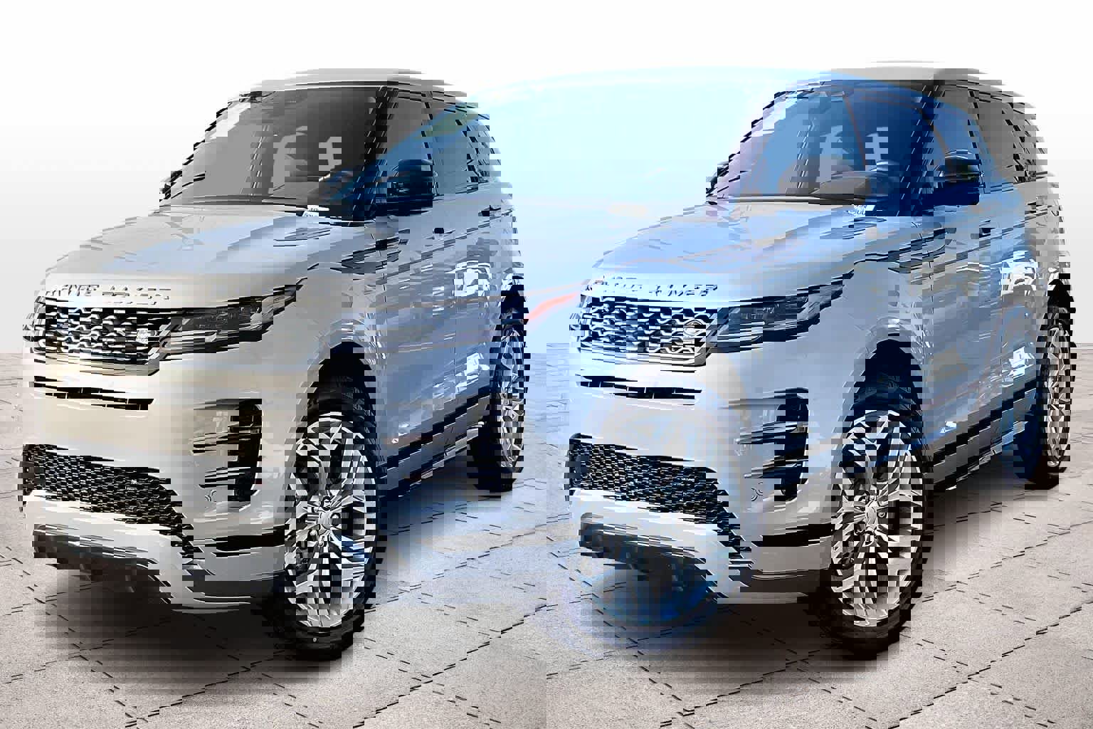 Used 2023 Land Rover Range Rover Evoque R-Dynamic SE video 1