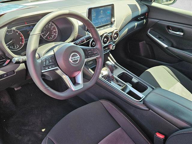 Used 2022 Nissan Sentra SR w/ Midnight Edition FWD image 10