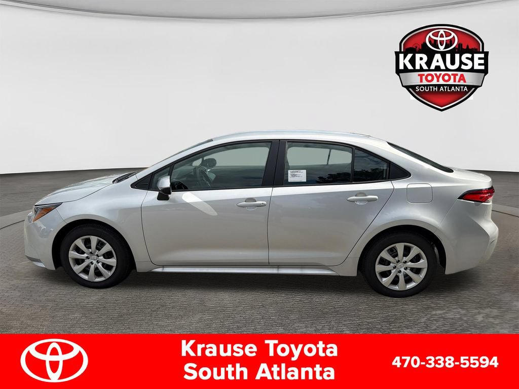 Used 2026 Toyota Corolla LE FWD image 9