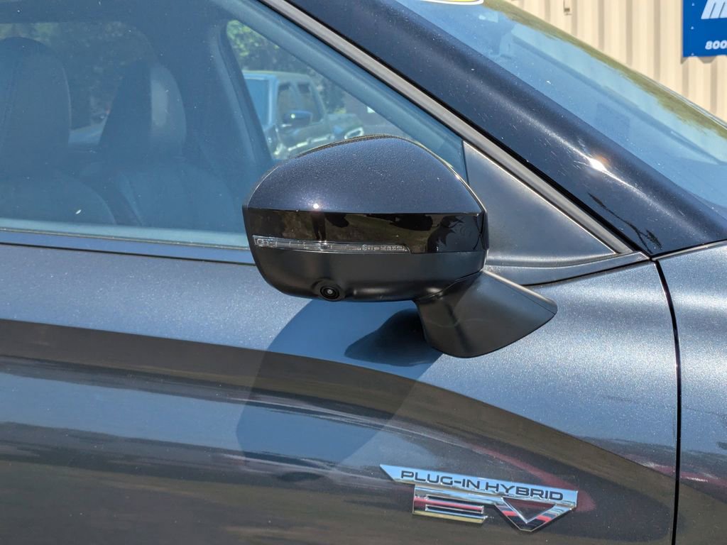 Used 2025 Mitsubishi Outlander SEL image 12