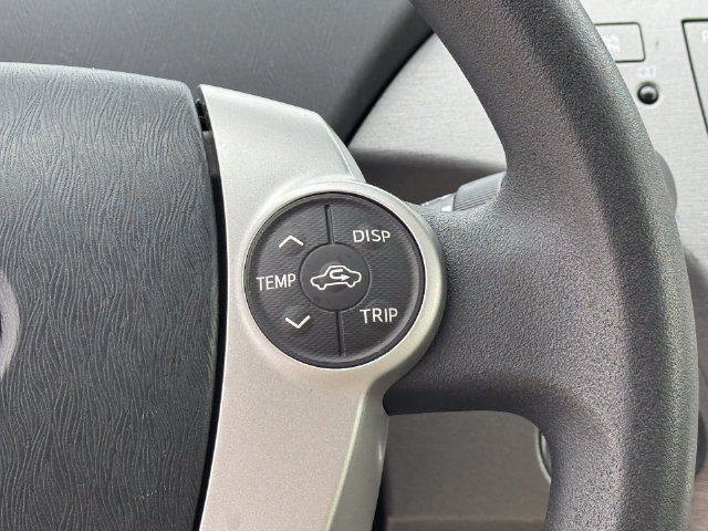 Used 2015 Toyota Prius Three FWD image 23