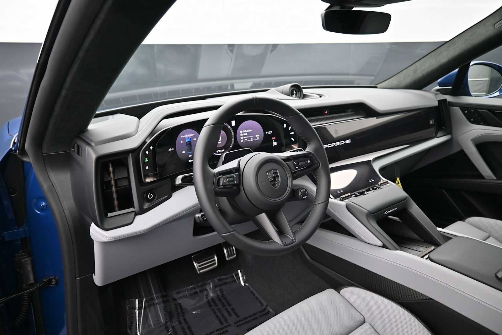 New 2026 Porsche Cayenne Turbo AWD/4WD image 4