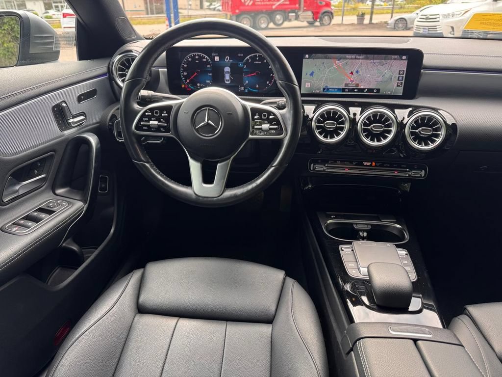 Used 2022 Mercedes-Benz CLA 250 4MATIC w/ Premium Package image 27