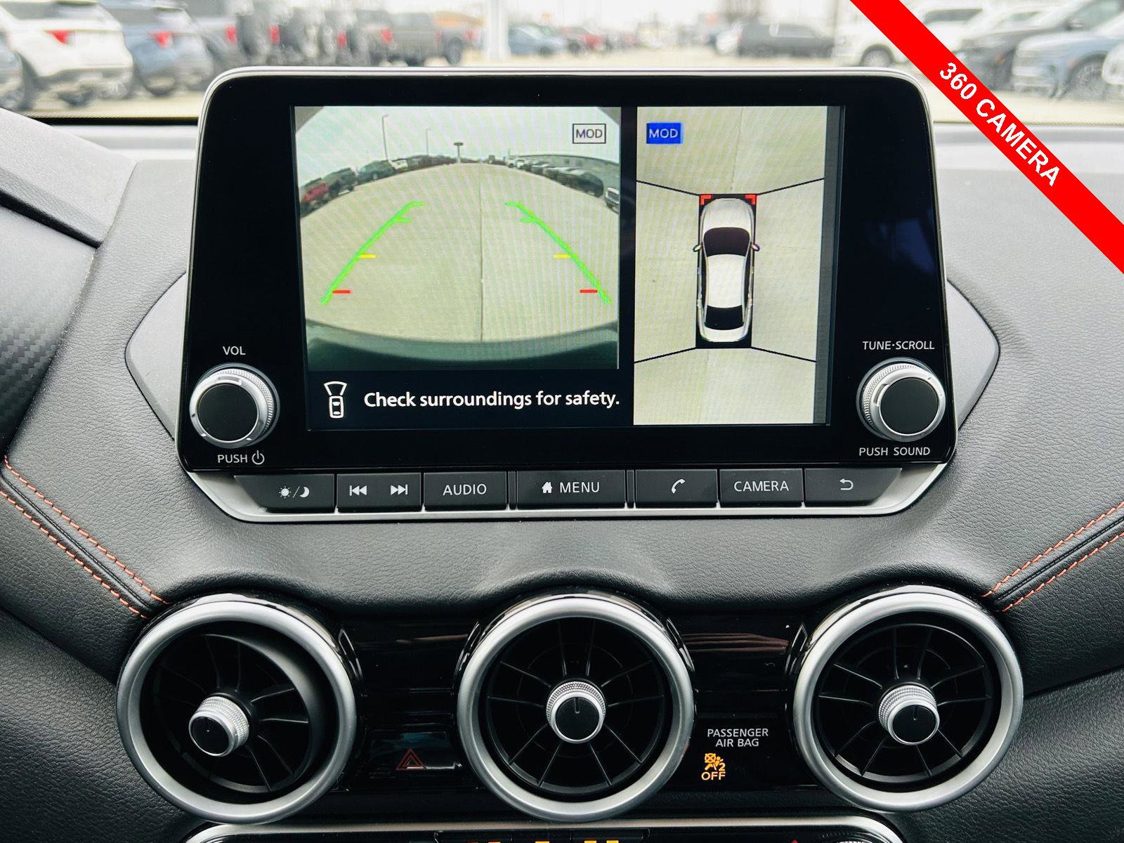 Used 2024 Nissan Sentra SR w/ SR Premium Package image 11