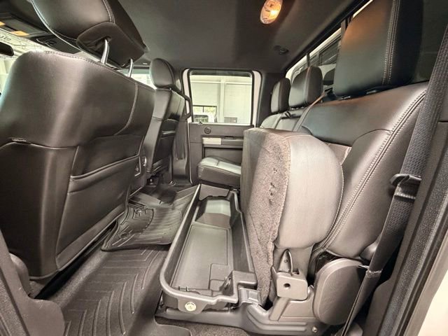 Used 2015 Ford F250 Lariat w/ Lariat Ultimate Package AWD/4WD image 22