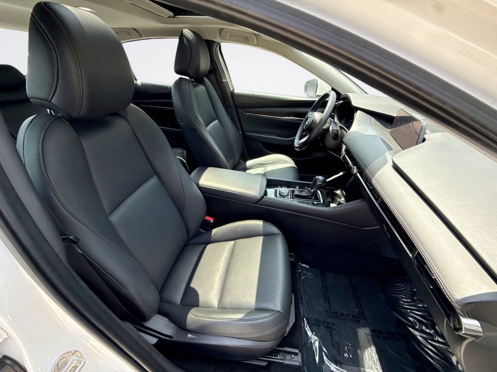 Used 2024 MAZDA MAZDA3 s FWD image 25