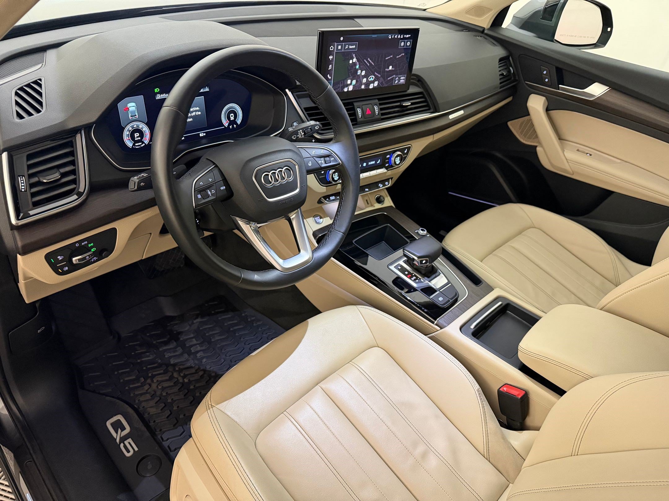 Certified 2022 Audi Q5 2.0T Premium Plus w/ Premium Plus Package AWD/4WD image 4