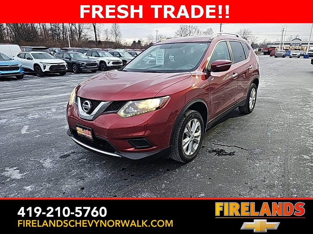 Used 2014 Nissan Rogue SV image 1