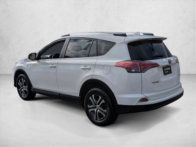 Used 2016 Toyota RAV4 LE image 7
