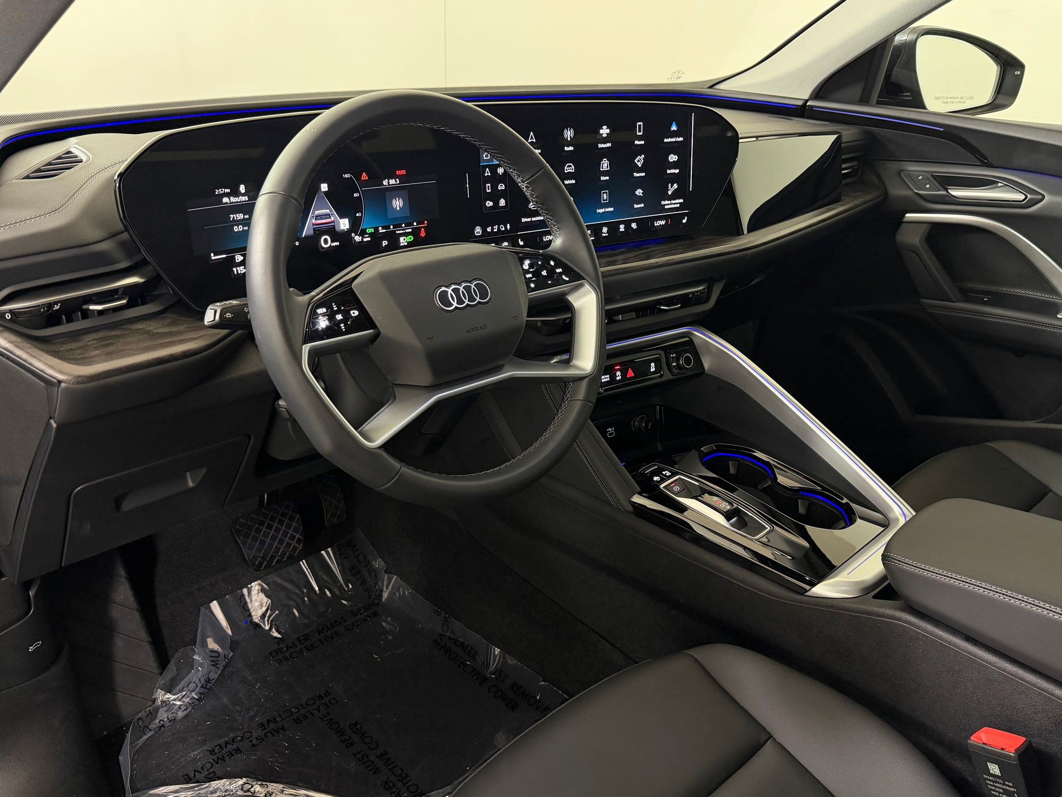 Certified 2025 Audi Q5 Premium w/ Convenience Package AWD/4WD image 4
