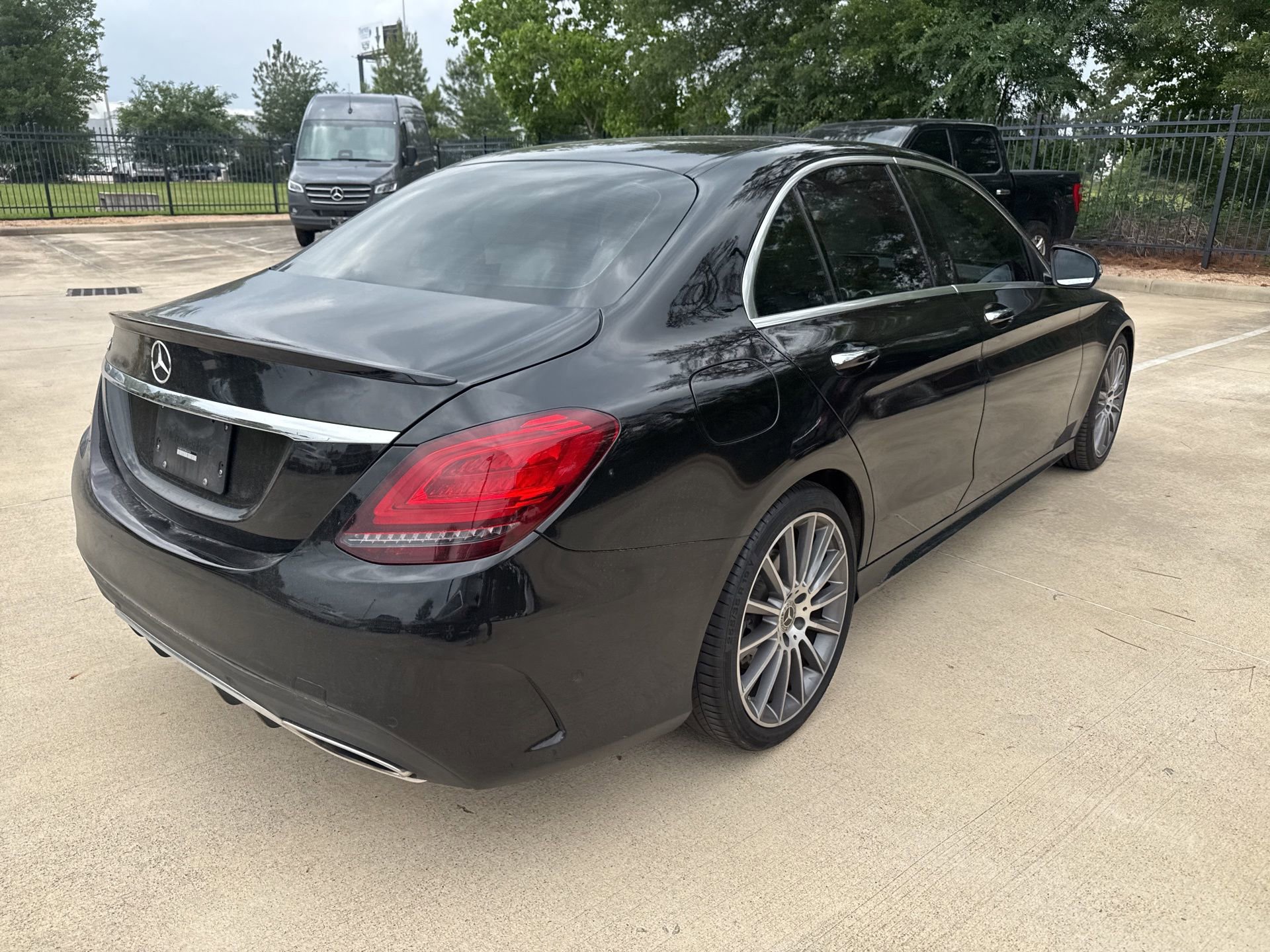 Used 2021 Mercedes-Benz C 300 Sedan image 4