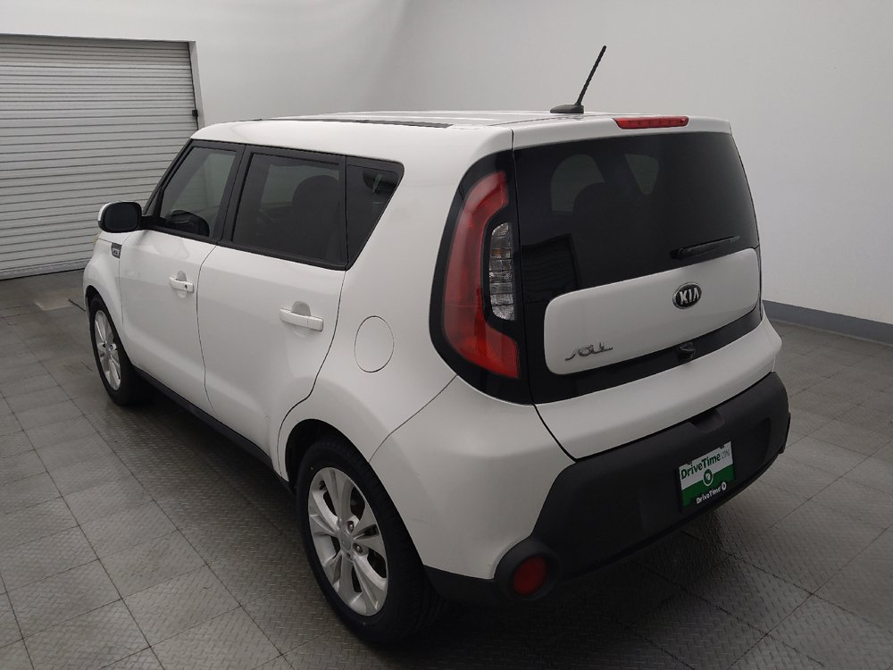 Used 2015 Kia Soul + w/ Audio Package FWD image 5