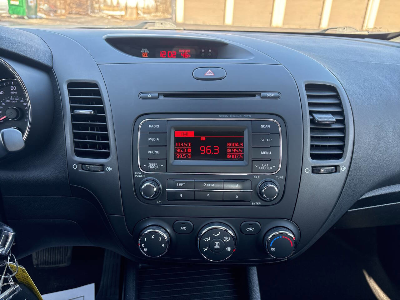 Used 2016 Kia Forte LX image 12