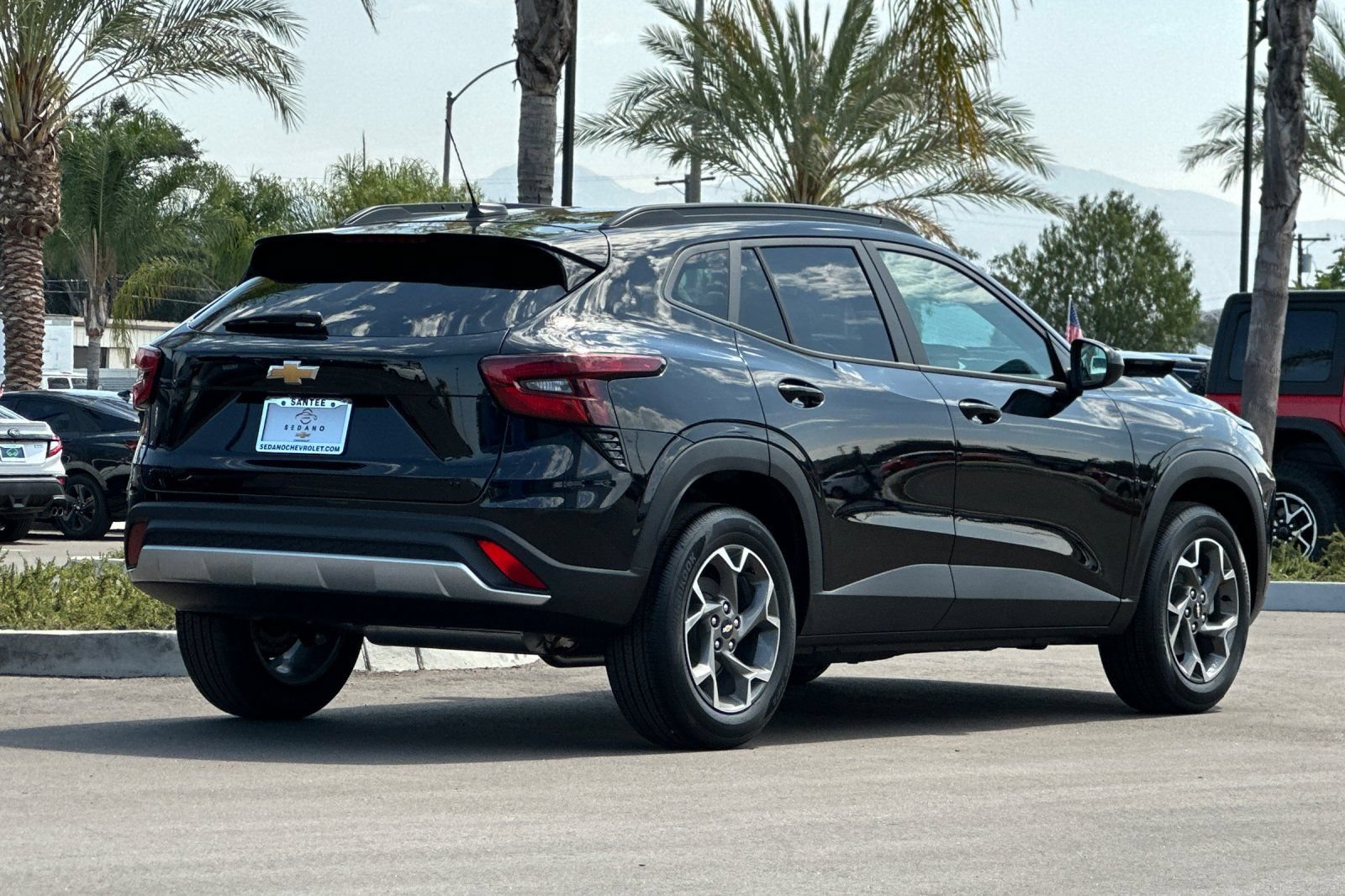 New 2026 Chevrolet Trax LT FWD image 4