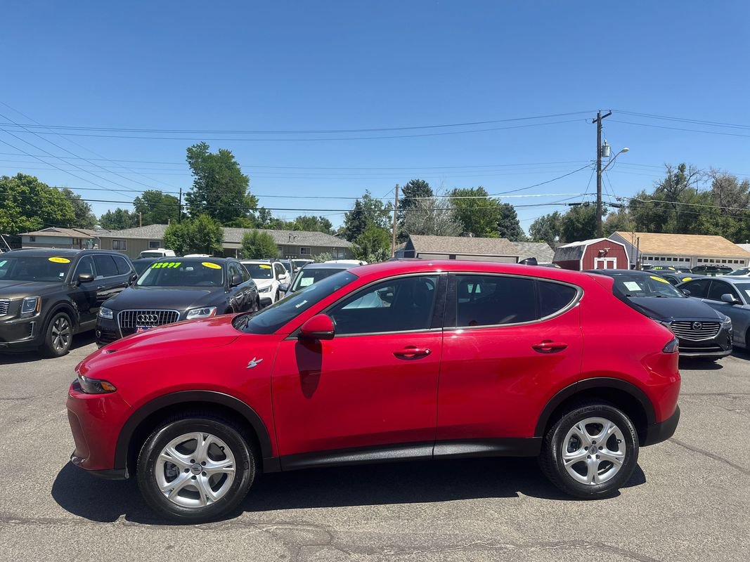Used 2024 Dodge Hornet GT AWD/4WD image 12