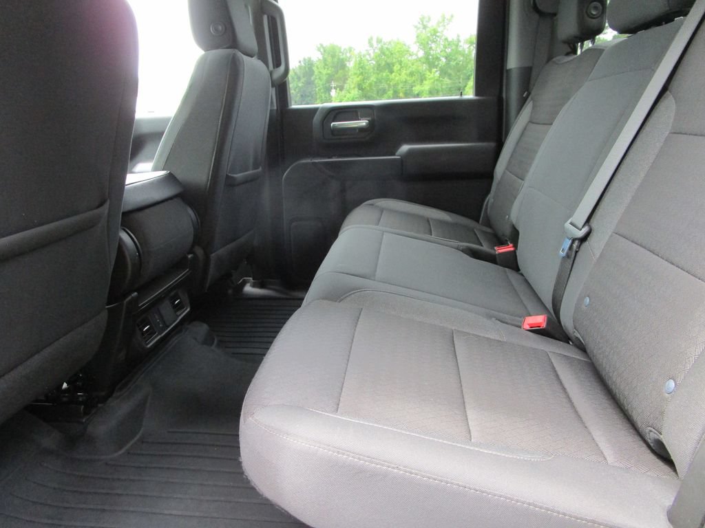 Used 2025 Chevrolet Silverado 2500 Custom w/ Custom Value Package AWD/4WD image 32
