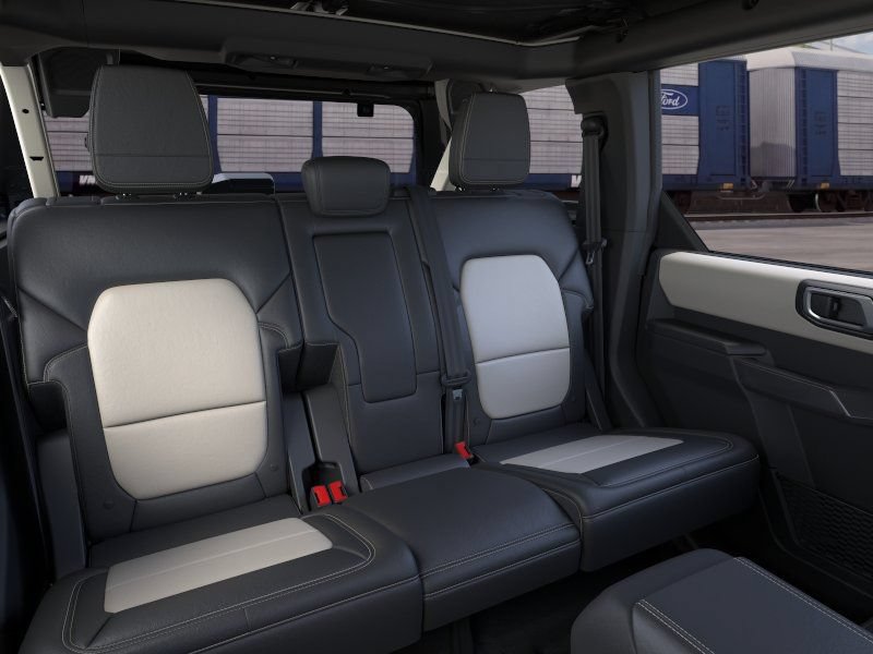 New 2026 Ford Bronco Outer Banks AWD/4WD image 13