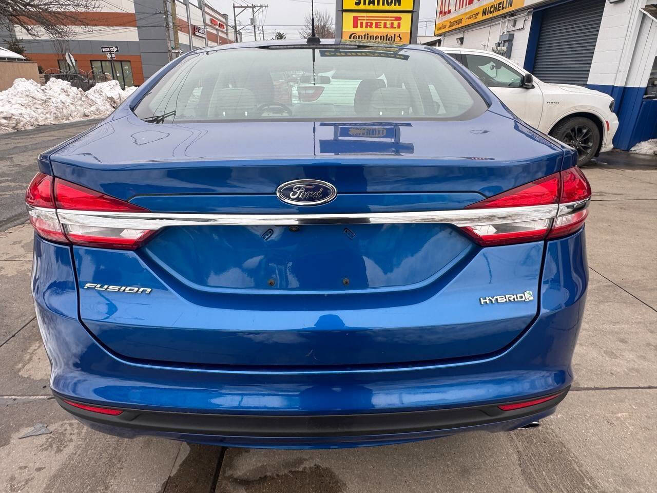 Used 2017 Ford Fusion S image 5