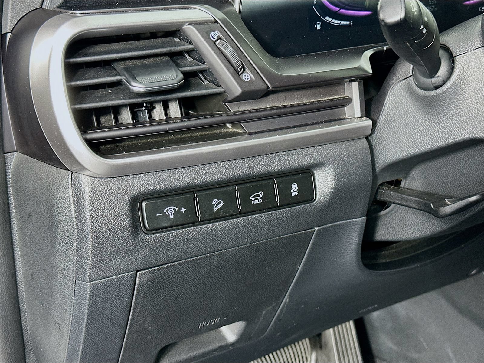 Used 2025 Kia Telluride S AWD/4WD image 39