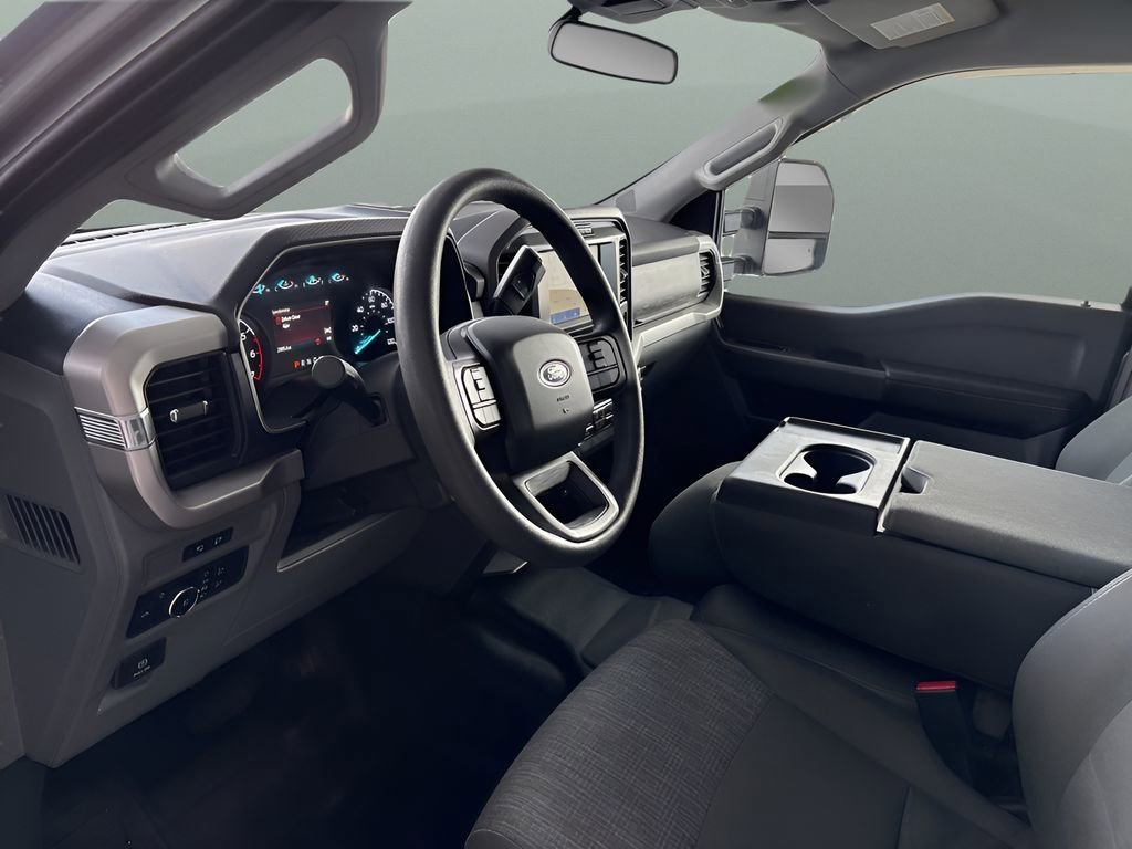 Used 2022 Ford F150 XLT w/ Trailer Tow Package image 9