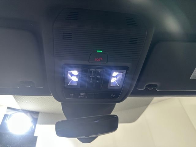 Used 2022 Audi Q4 e-tron Prestige image 24