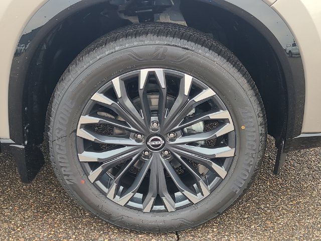 New 2026 Nissan Rogue Platinum AWD/4WD image 9