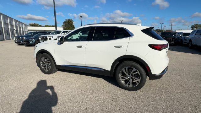 Used 2022 Buick Envision Essence w/ Technology Package I FWD image 7