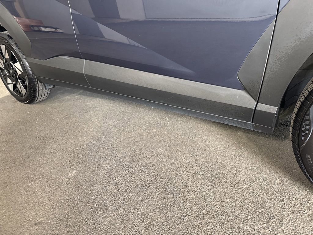 Used 2025 Hyundai Kona SEL FWD image 8