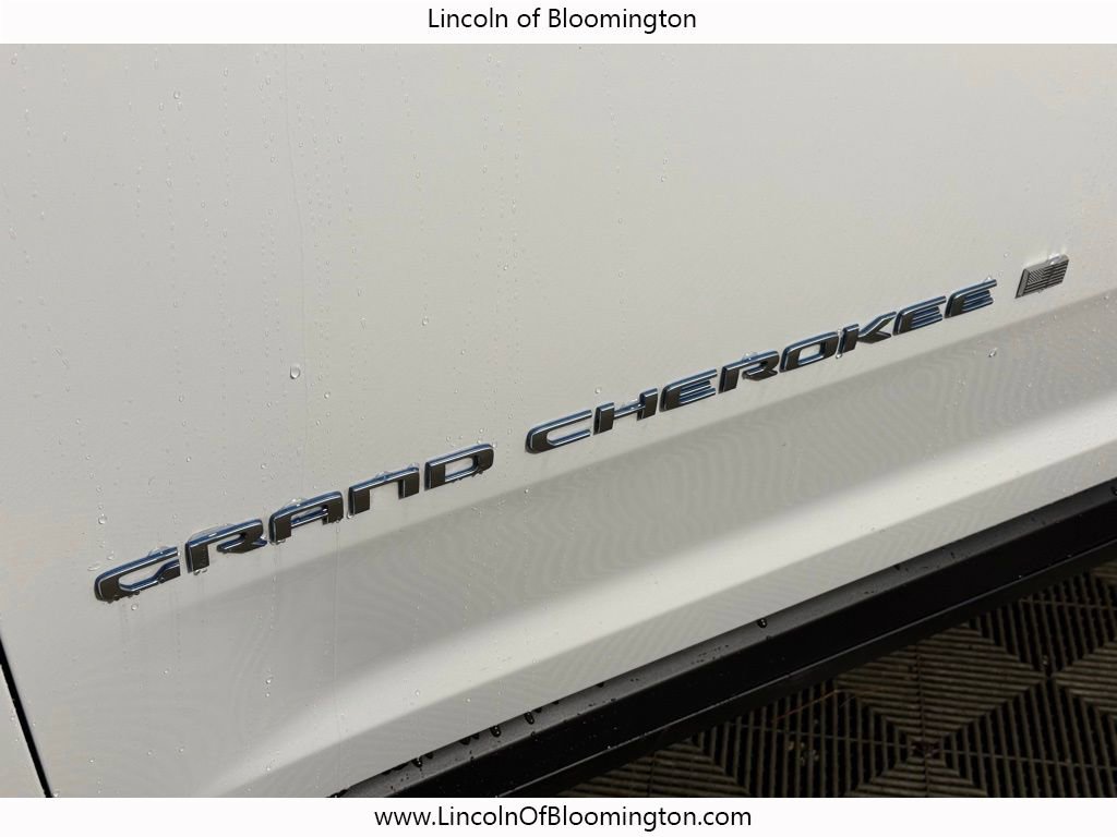 Used 2024 Jeep Grand Cherokee Limited 4xe image 13