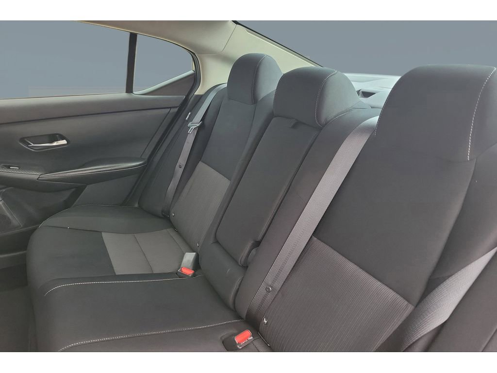 Used 2020 Nissan Sentra SV image 16